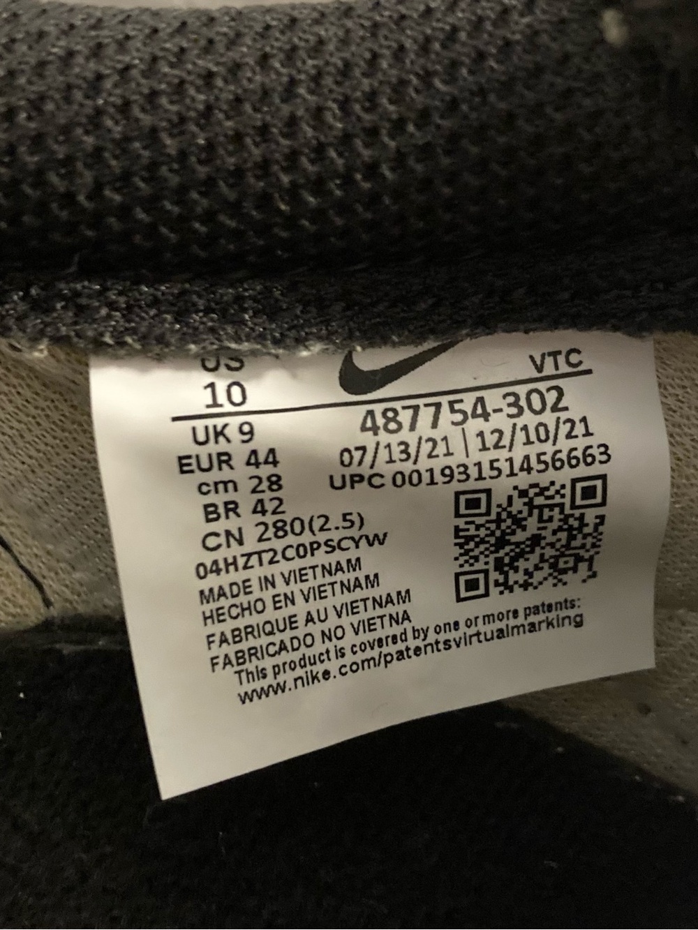 Nike Men’s Tailwind 79 Olive Green and White Retro Runner Sneakers (very sought) - Picture 8 of 9